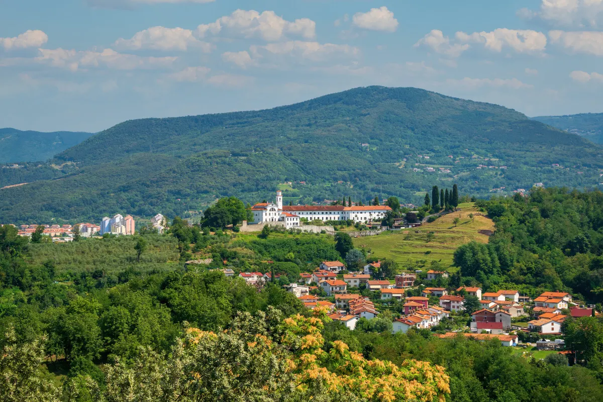 Un’asta di beneficenza con i vini dei cru di Maria Teresa d’Austria